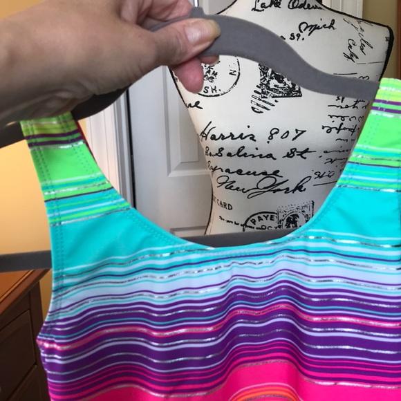 One piece girls swimsuit - Picture 4 of 4